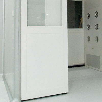 Prodotti industriali doccia d'aria con porte scorrevoli automatiche ventilatore da 1500W filtro HEPA da 0,3 μm trasferimento privo di polvere