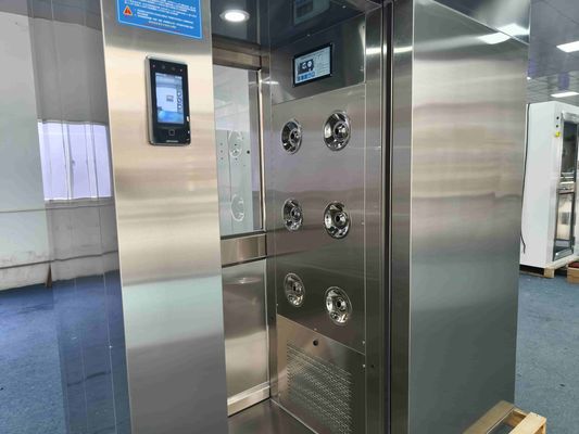 Doccia d'aria intelligente con porta scorrevole e riconoscimento facciale | Sistema di decontaminazione del personale senza contatto