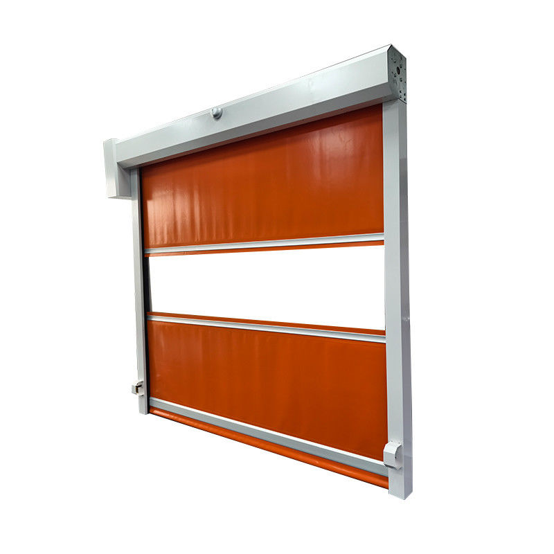 Porta a rotazione ad alta velocità resistente al fuoco. Finestra in PVC da 1,2 mm e sensore radar.