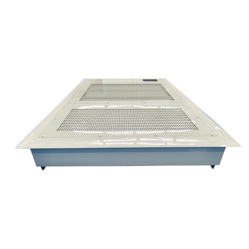 Sistema di disinfezione dell'aria UV con lunghezza d'onda UV-C di 275 nm per protezione di livello ospedaliero e monitoraggio intelligente